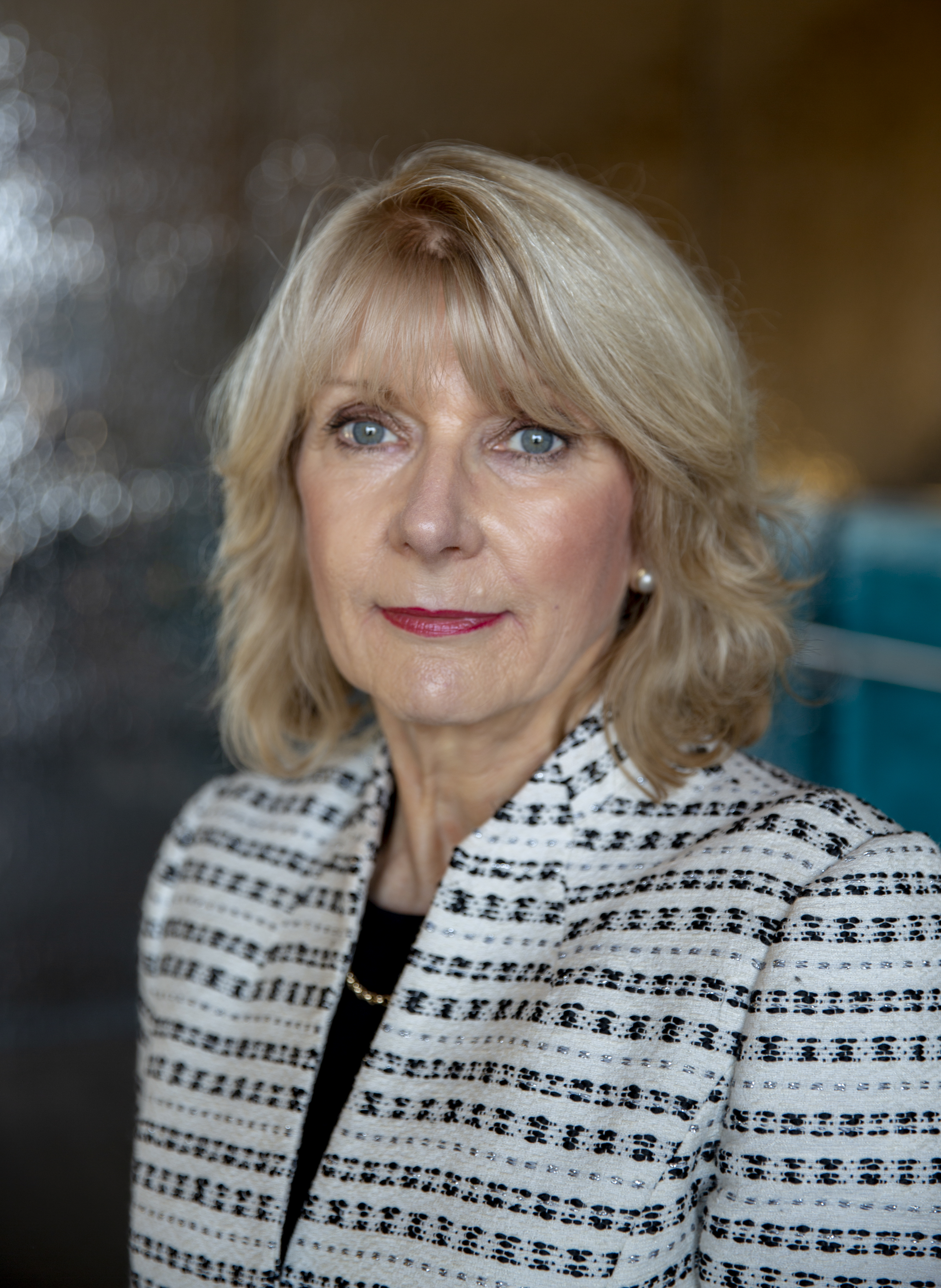 photo of HELEN FORBES-MEWETT