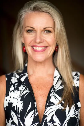 Heidi Dening Headshot