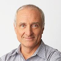 Photo of Robyn Williams