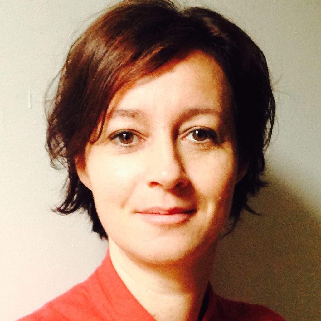 Dr Stephanie Wilson headshot